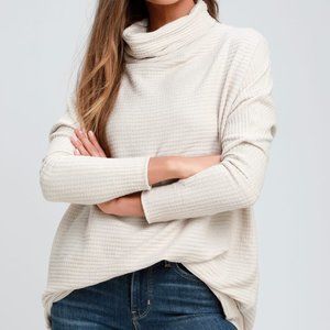 KITTY BEIGE COWL NECK OVERSIZED THERMAL TOP FREE